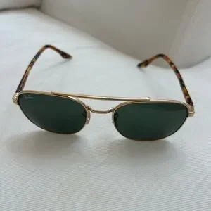 Ray-Ban | Accessories | Rayban Classic Gold Frame With Green  display picture 2